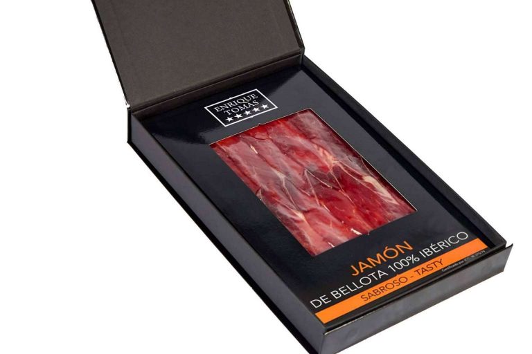 Enrique Tomás ofrece jamón ibérico loncheado de producción propia artesanal en presentaciones prácticas
