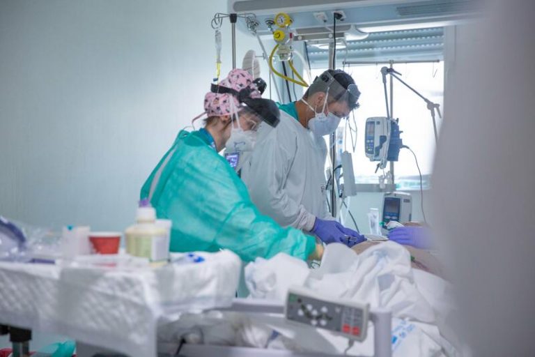 El 60% de los profesionales sanitarios sufre trastornos mentales