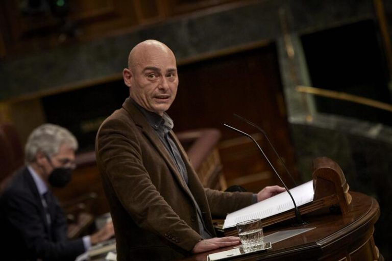 Podemos reprocha al PSOE que meta «prisa» con los PGE desde el «inmovilismo»