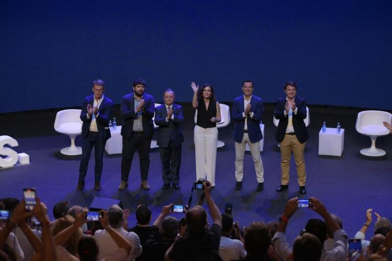 Los barones del PP se erigen como «escudo» contra políticas de Sánchez