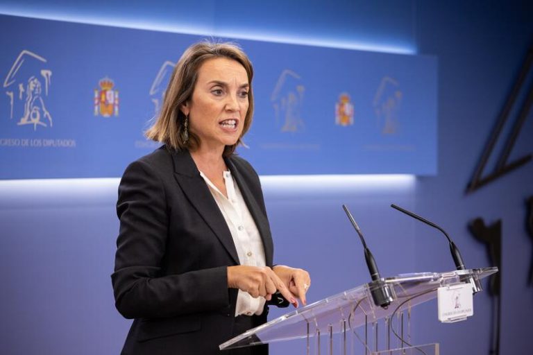 El PP pide a UP que dimitan las personas que ha «colocado por puertas giratorias» para que su propuesta sea creíble