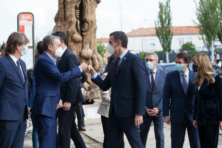 El «bono vivienda» de 250 euros de Sánchez copia el modelo del «cheque vivienda» de 210 euros de Zapatero