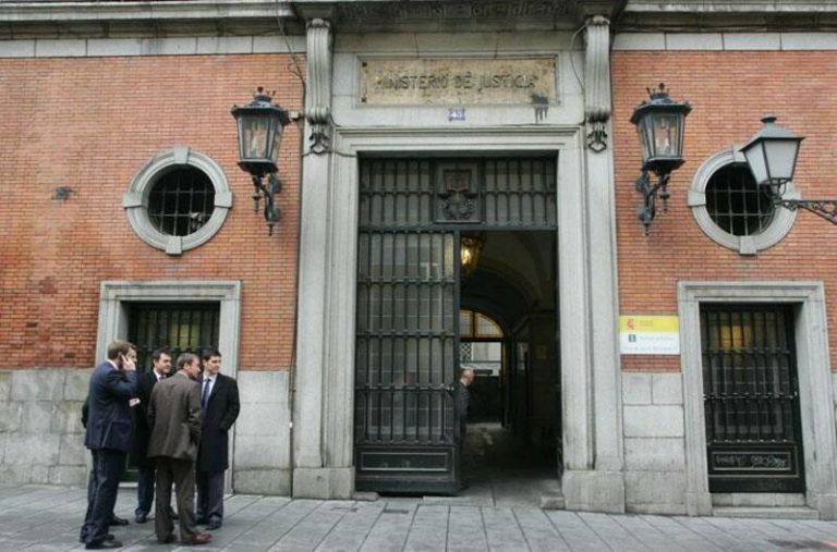 El Gobierno autoriza la licitación del concierto que garantiza asistencia sanitaria a los profesionales de la Justicia