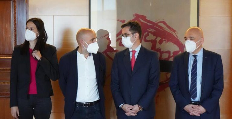 El BNG avanza su «plena disposición» a apoyar las cuentas