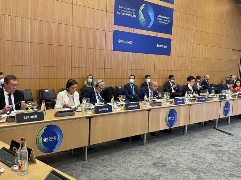 Maroto defiende una perspectiva «integradora y justa» del comercio internacional