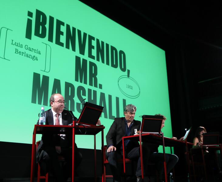 Iceta participa en una escena de ‘Bienvenido Mr. Marshall’