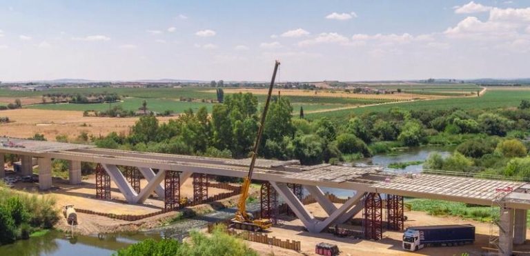 La construcción advierte que la modificación de SEPES «discriminará» a las pymes de reformas