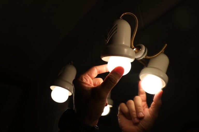 El precio de la luz será este viernes el segundo más caro al subir un 7,5%