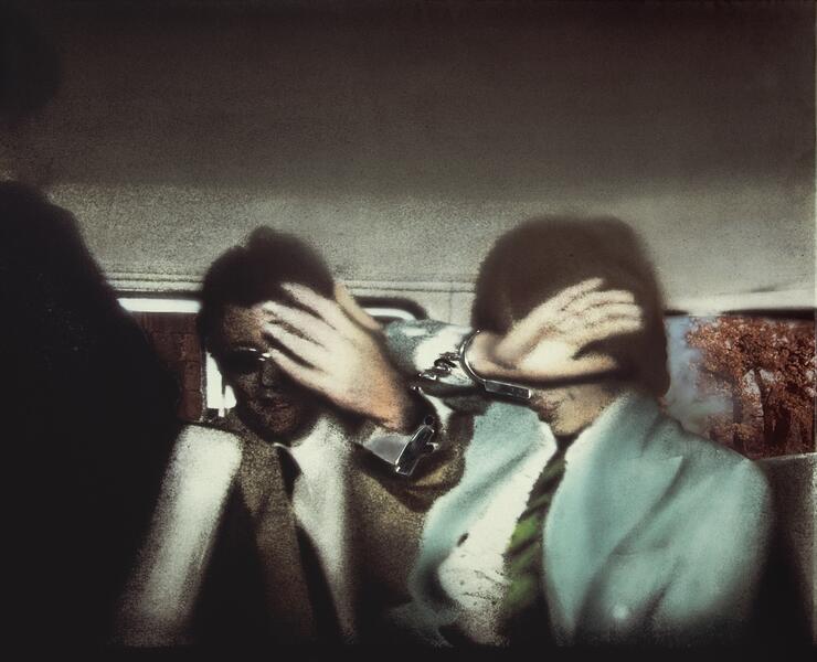 El Reina Sofía recibe la donación de la fotografía de Mick Jagger detenido por drogas