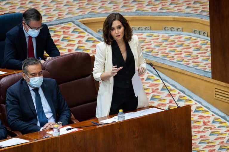 CCOO critica el «desconocimiento de la Constitución» de Ayuso