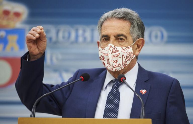 Revilla afirma que España es el país de Europa «más seguro» gracias a la vacunación
