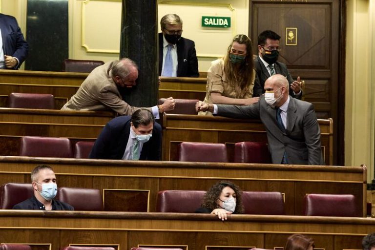 El Congreso rechaza una proposición de Vox para reforzar la vigilancia ante la «invasión» migratoria