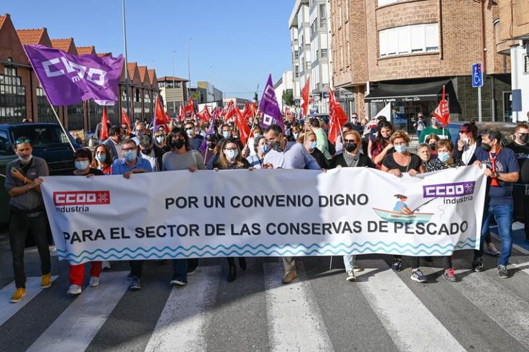 CCOO apuesta por seguir con movilizaciones para lograr un convenio «justo» en las conservas de pescado