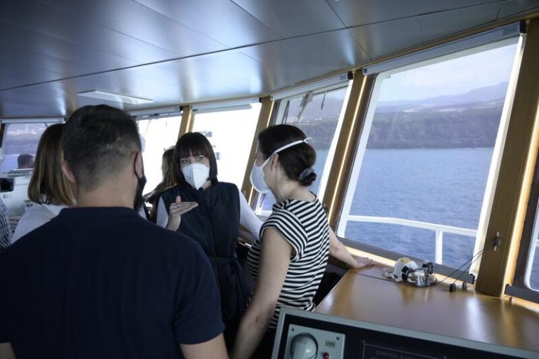 Morant: El personal científico será «clave» para impulsar la reconstrucción en La Palma