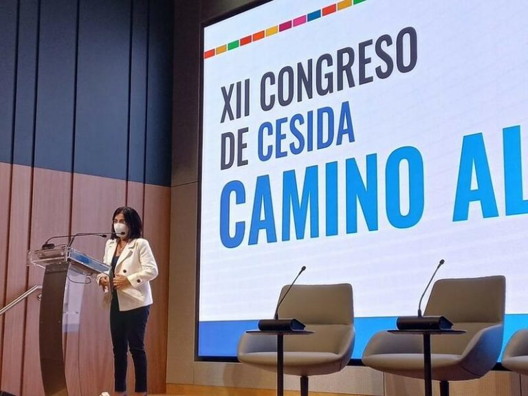 Darias: El Plan de Prevención VIH 2021-2030 «está en fase final de elaboración»