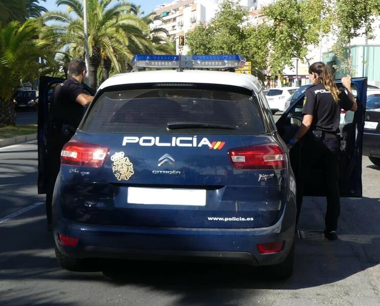 Detienen a una de las fugitivas más buscadas en Polonia por estafar 218 millones