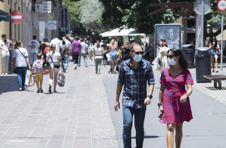 Baleares notifica 72 nuevos casos y confirma seis muertes producidas en agosto