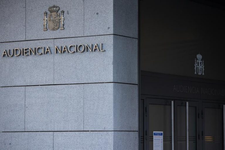 La AN ordena al juez del ‘caso Dina’ que tome declaración a la asesora, su pareja y a Eugenio Pino