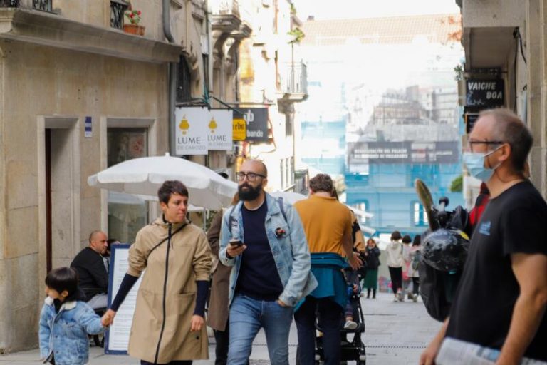 Galicia registra un ligero incremento de los casos activos