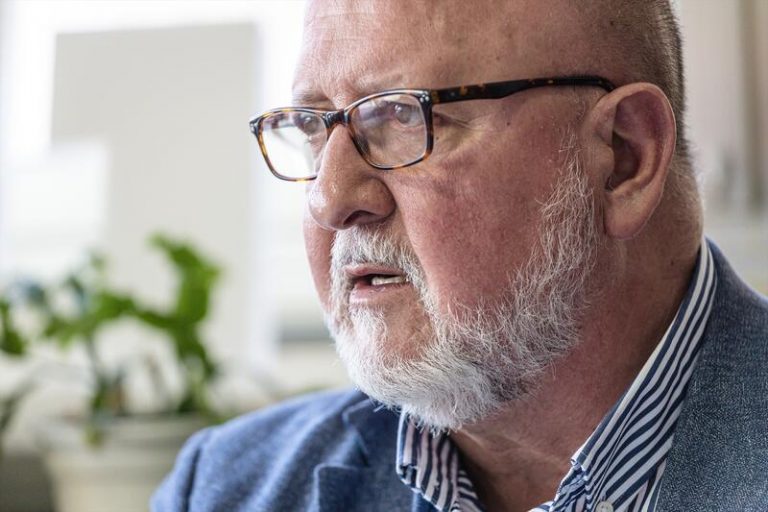 UGT estaría «encantado» de dar una nueva utilidad al Zendal como ‘health lab’