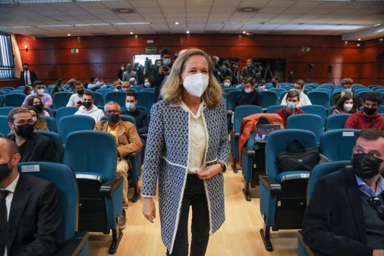 Calviño destaca el «tono positivo» en las reuniones del G20