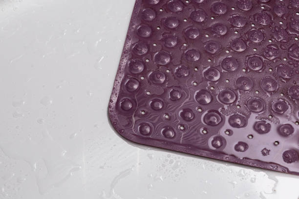 Cómo limpiar una alfombrilla de bañera y que quede como nueva