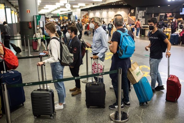 Adif lanzará una ‘app’ para que los viajeros gestionen telemáticamente la búsqueda de objetos perdidos