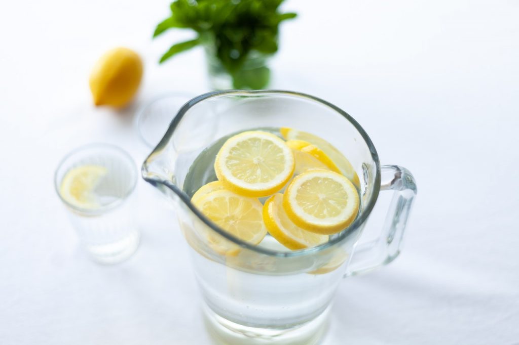 Agua De Limón Que Podrás Incluir En Tu Rutina Invierno