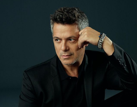 Alejandro Sanz Bio