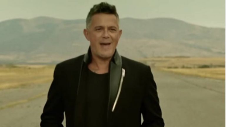 Alejandro Sanz y ‘Mares De Miel’, su nuevo videoclip