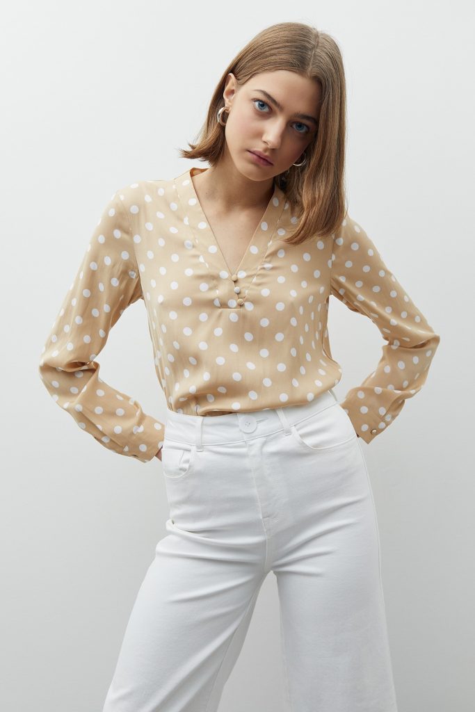 Blusa Estampada Pico