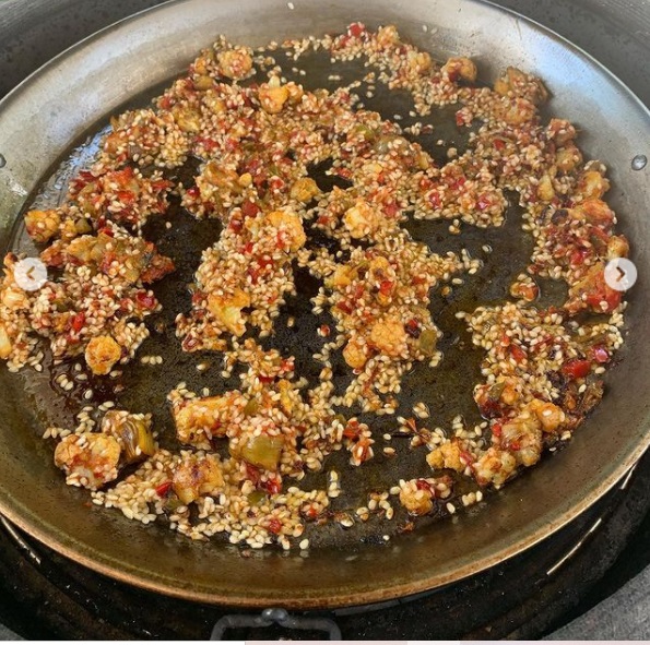 Cómo Hacer En Casa La Aclamada Paella De Marisco De Chicote