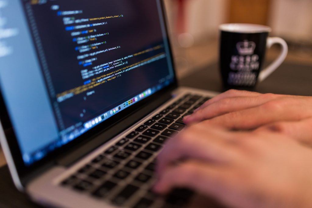 Cómo saber si un email es falso