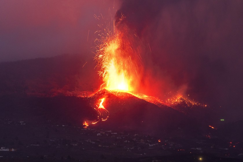 La Actividad De Los Volcanes En España