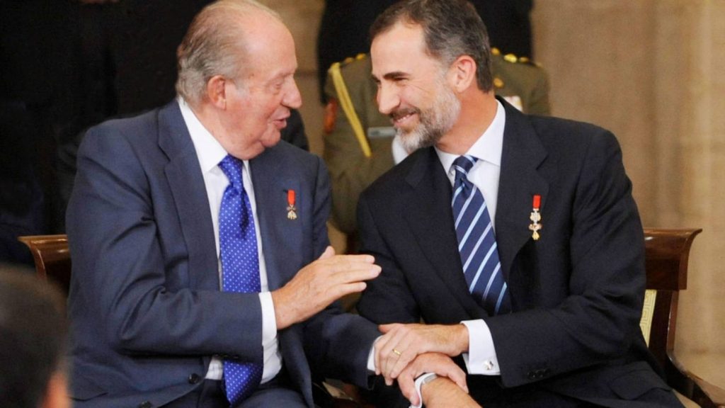 La Felicidad De La Casa Real