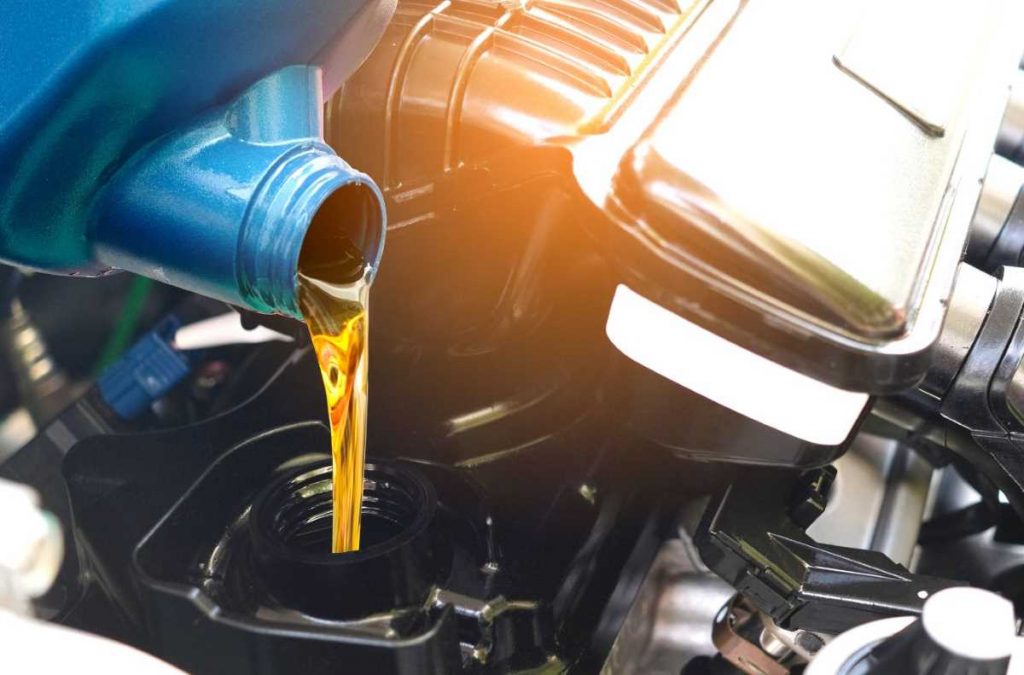 La importancia del aceite del coche