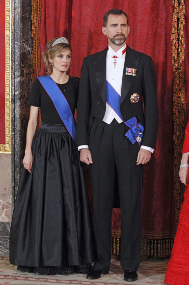 Las Diferencias En El Look De La Infanta Sofía Felipe Varela