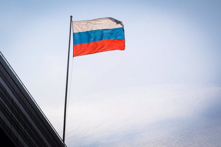 Rusia sube los tipos 75 puntos básicos, en respuesta a la escalada de la inflación