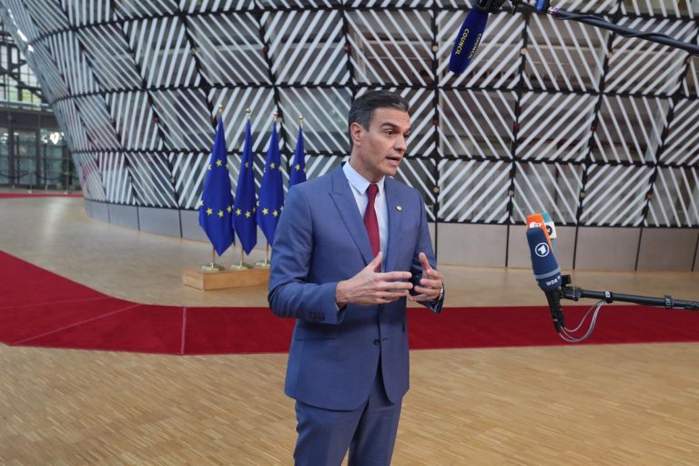 Sánchez dice que «cada partido se hace responsable» de los perfiles nombrados tras el acuerdo con el PP