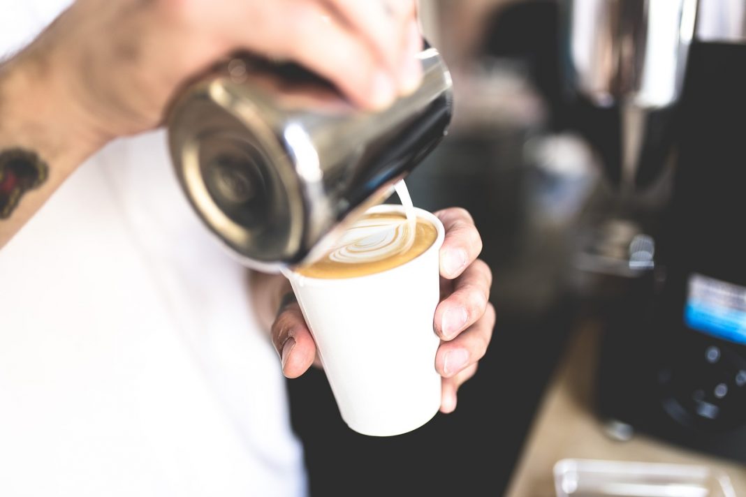 Cómo hacer un capuchino en casa sin necesidad de máquina