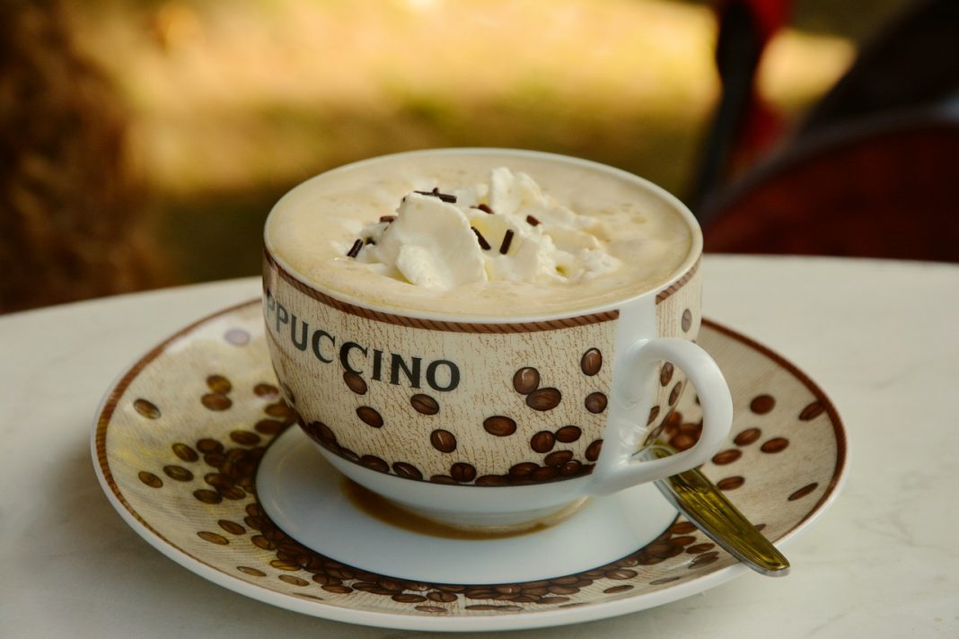 Cómo hacer un capuchino en casa sin necesidad de máquina