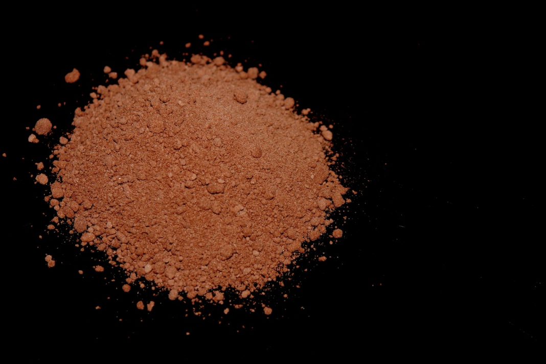 Cómo hacer una gelatina de chocolate baja en calorías y tan rica como adictiva