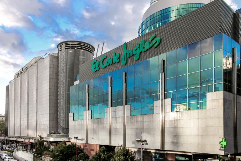 Tina, Mago Pop y más: teatro y musicales con entradas económicas en El Corte Inglés