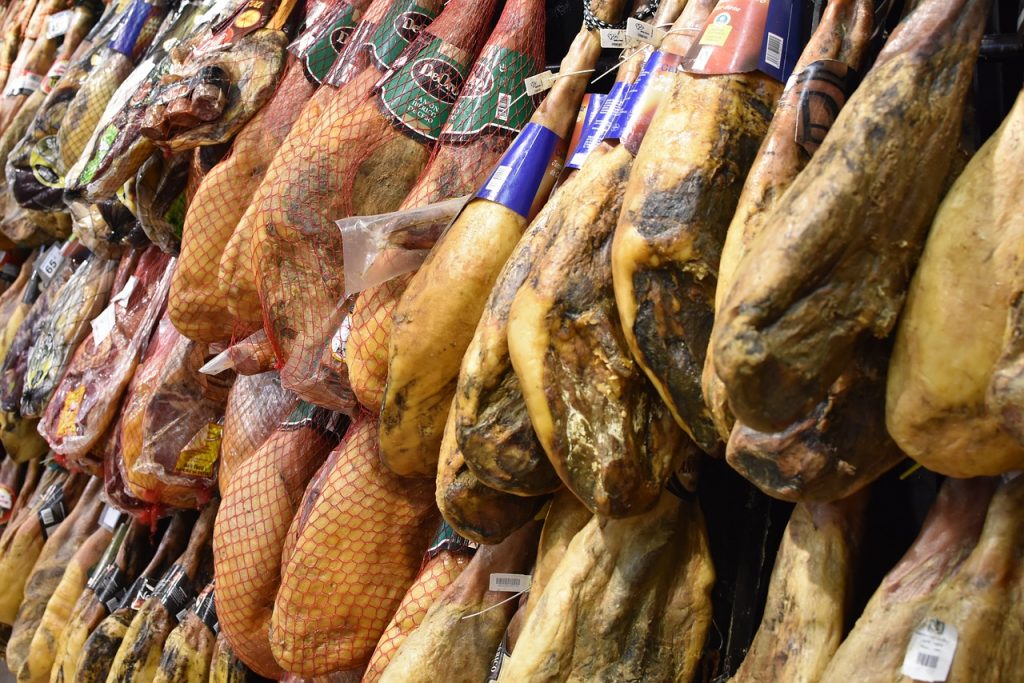 Cómo Distinguir Un Jamón Ibérico De Uno Normal