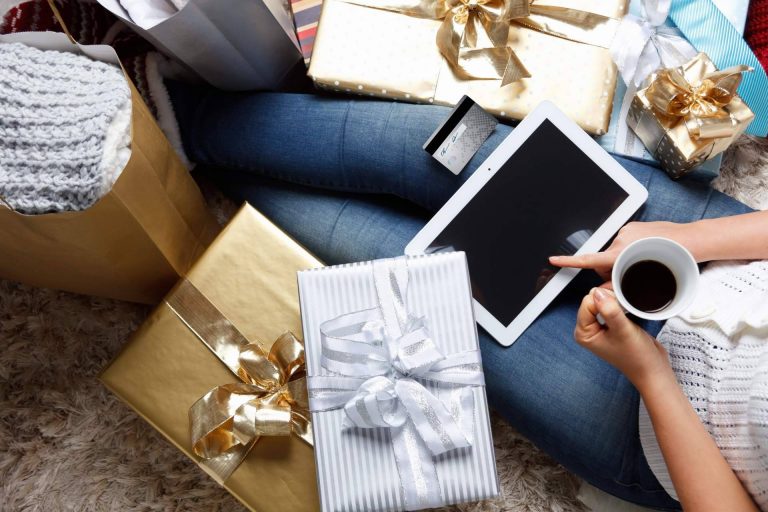 Cupones y descuentos en productos para madres e hijos durante el Black Friday y campaña de Navidad en la página web Mamyka