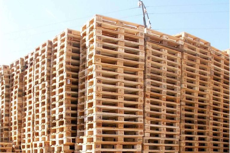 Europalet ofrece todo tipo de palés de madera desde España a todo el mundo