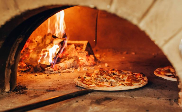 Encontrar una pizzería en el Puerto Santa María con comida italiana real es posible con Mozzarella & Basilico