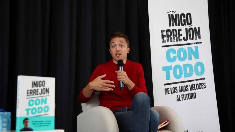 Íñigo Errejón presenta ‘Con todo’, una historia política «que había que contar»