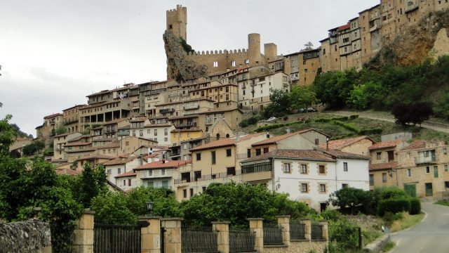 Pueblos de Burgos con un encanto especial para visitar en verano