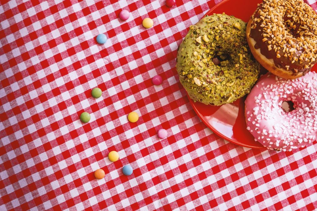 Donuts De Chocolate: Así Puedes Darte El Capricho En Casa